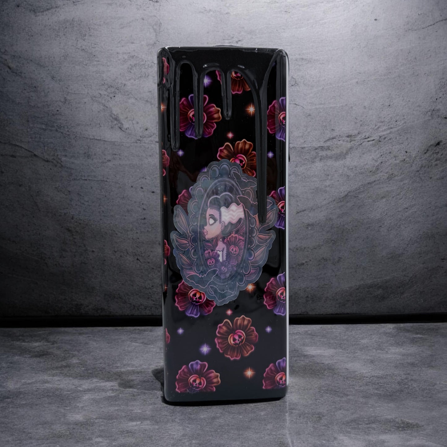 Bride of Frankenstein & Frankenstein 20oz Tumbler – Spooky Gothic Portrait Glitter Cup